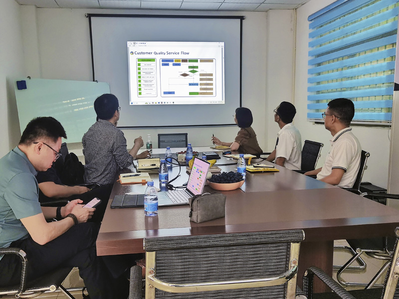 歡迎韓國(guó)客戶到我司進(jìn)行考察與參觀